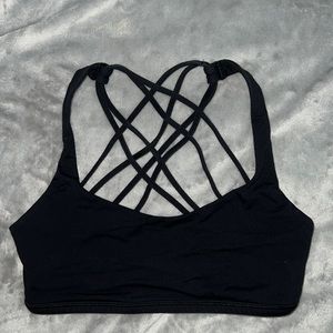 Lululemon Free to Be Wild